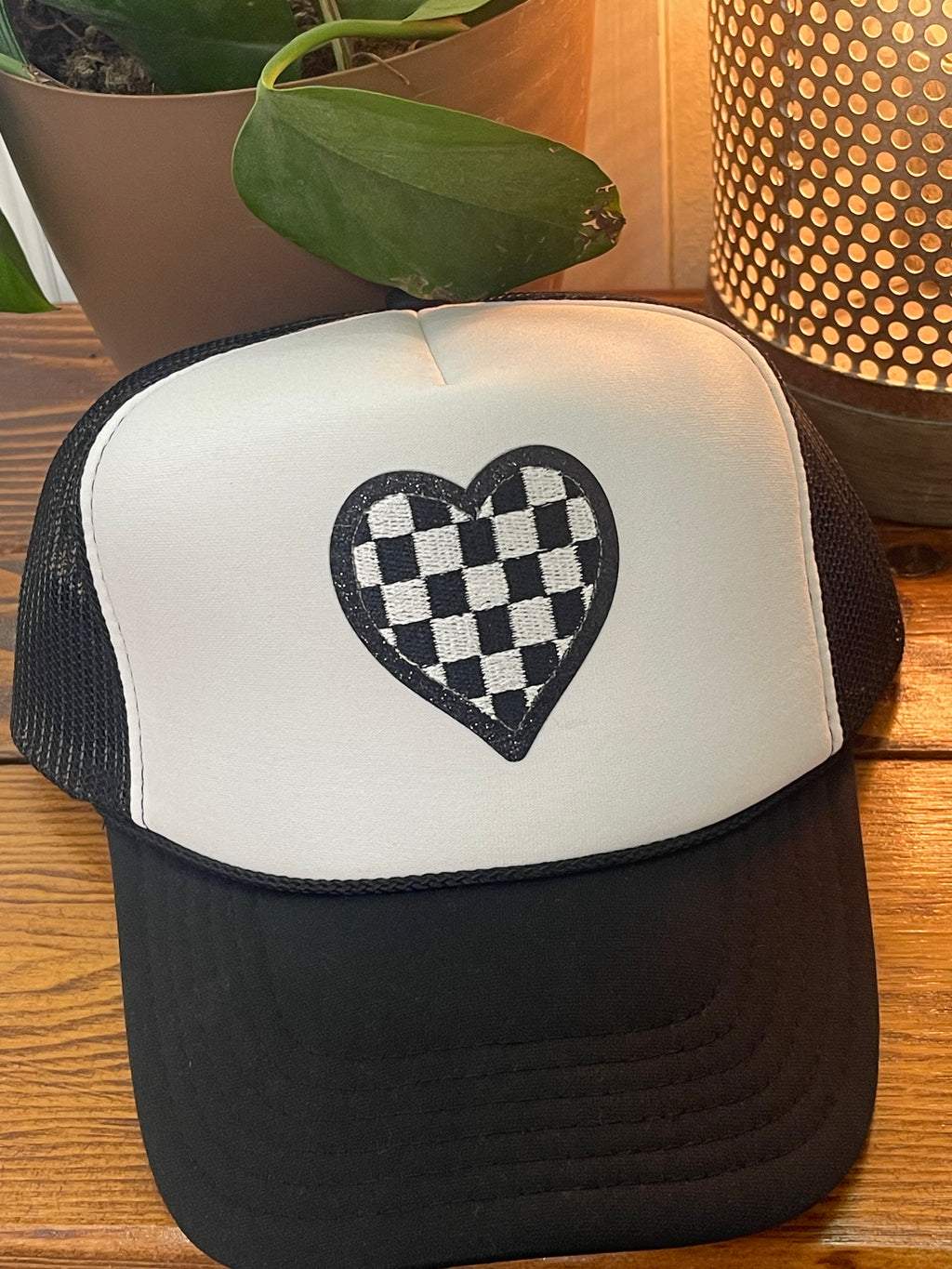 Checkered Heart Trucker Hat – Black & White 🖤🤍