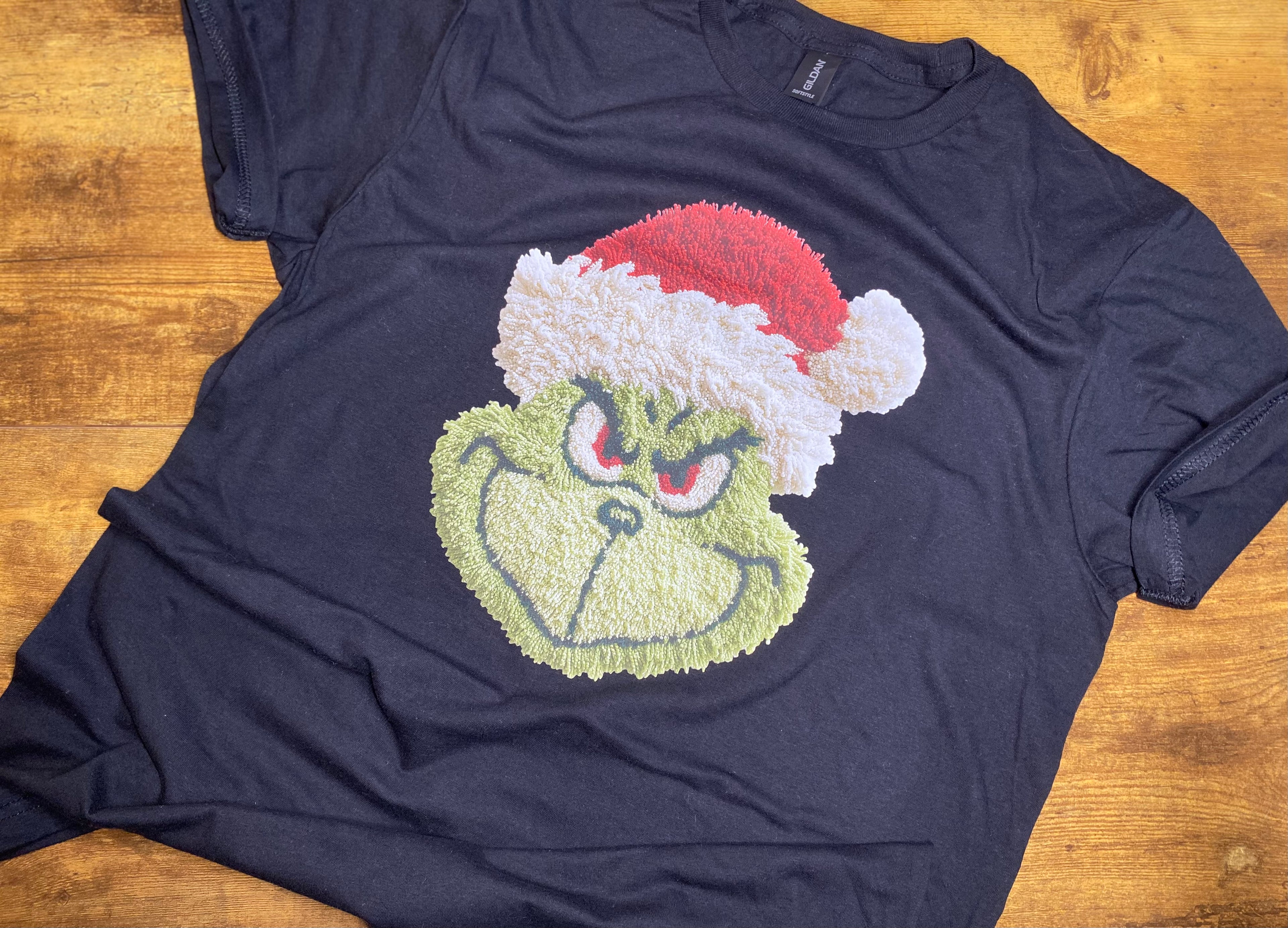 FAUX YARN GRINCH